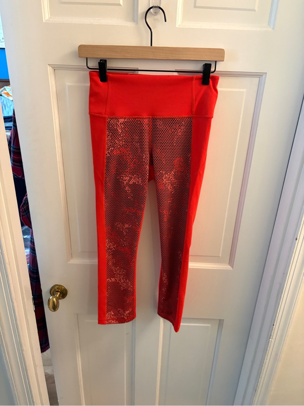 EUC Under Armour Orange Active Pants